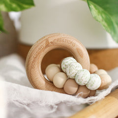 WONDEROUS TEETHING TOY Eucalyptus