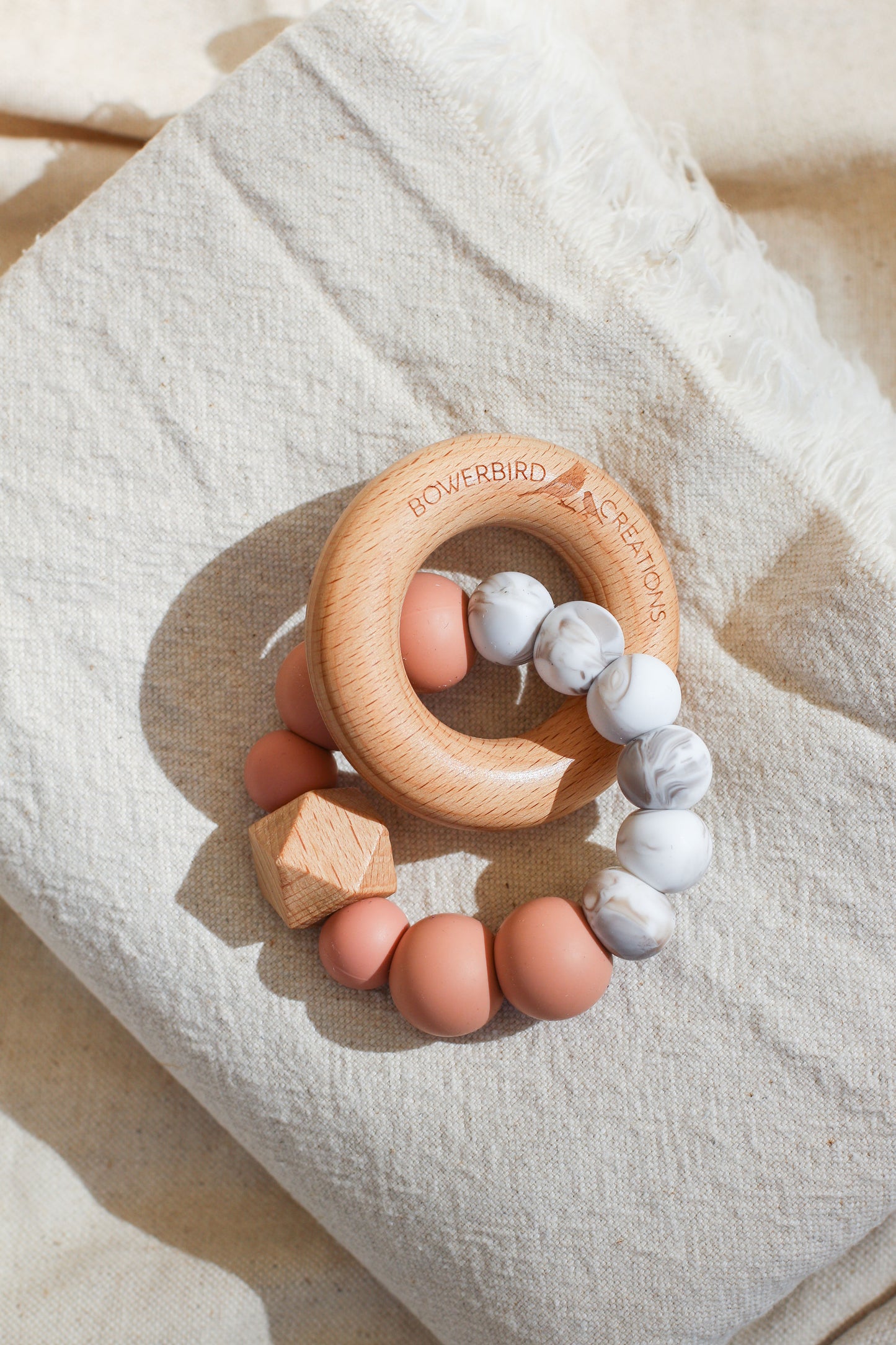 LUNA TEETHING TOY Marble