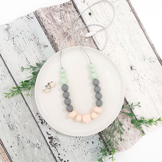 Humble Necklace
