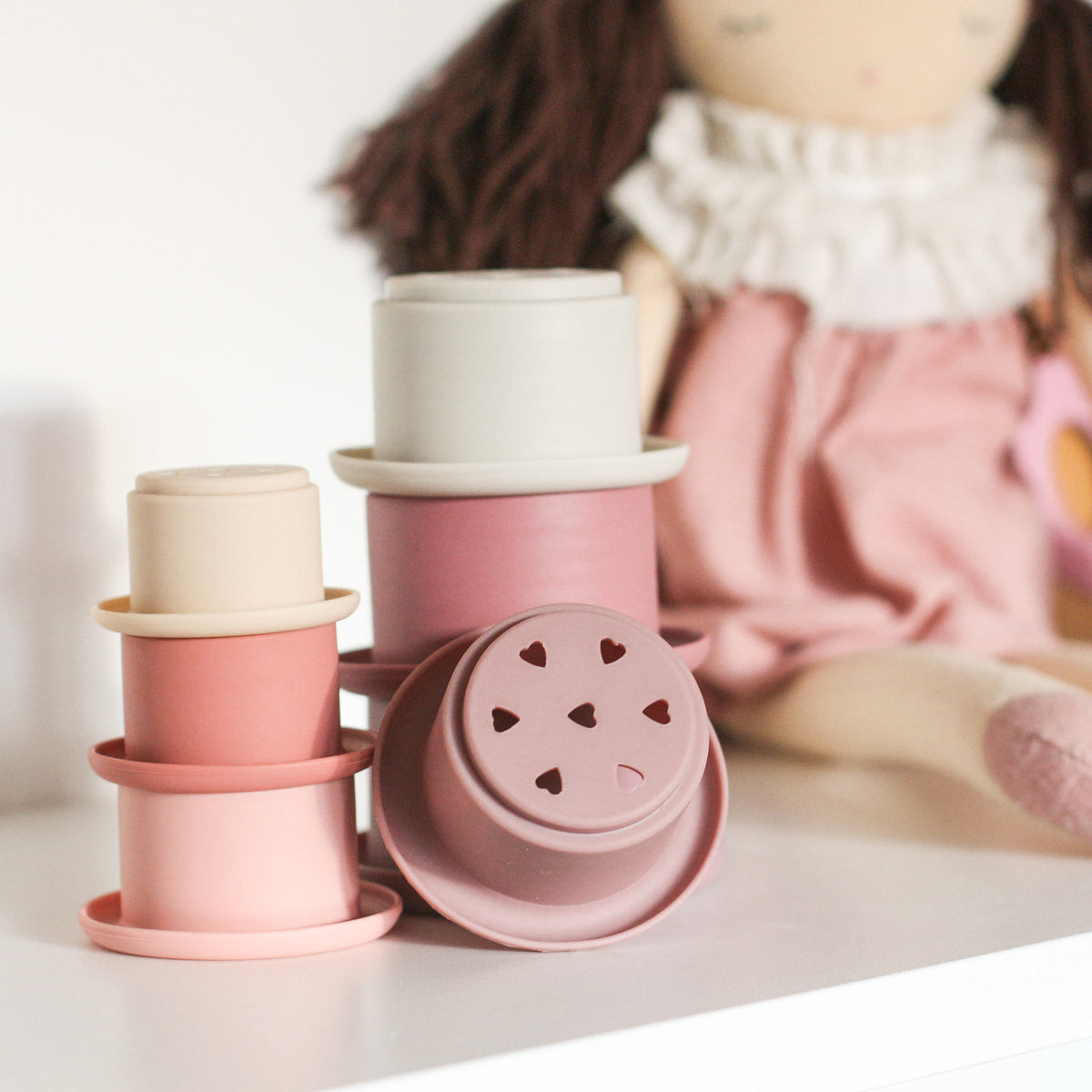 Stacking cups
