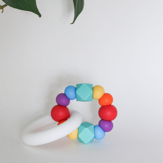 GLACIAL TEETHING TOY Bright Rainbow