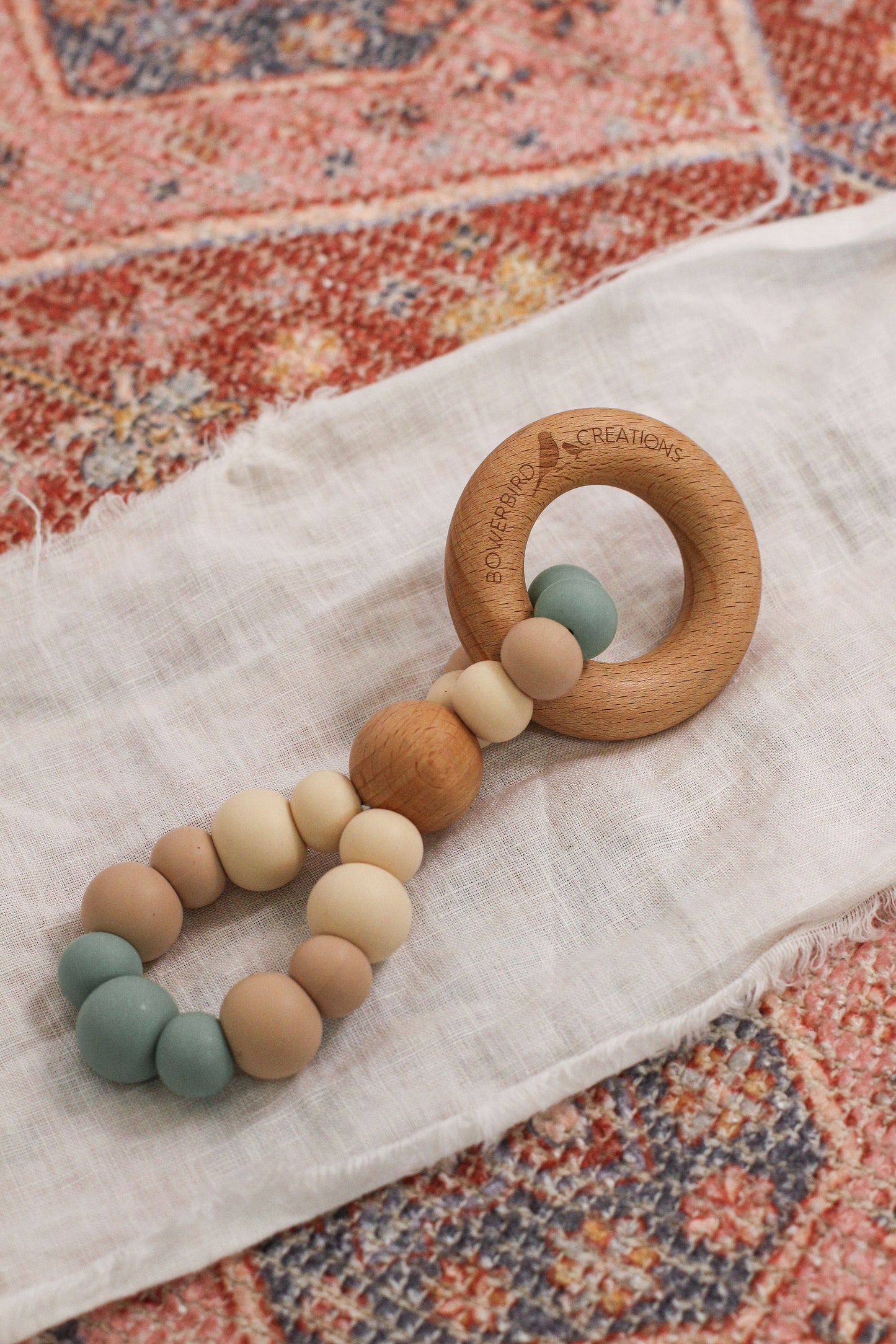 INFINITY TEETHING TOY Neutrals