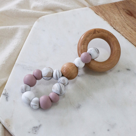 INFINITY TEETHING TOY Marble and Mauve