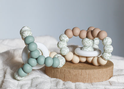 TRIPLET TEETHING TOY Eucalyptus