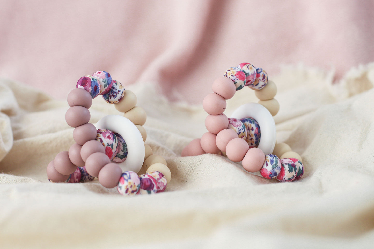 TRIPLET TEETHING TOY Roses