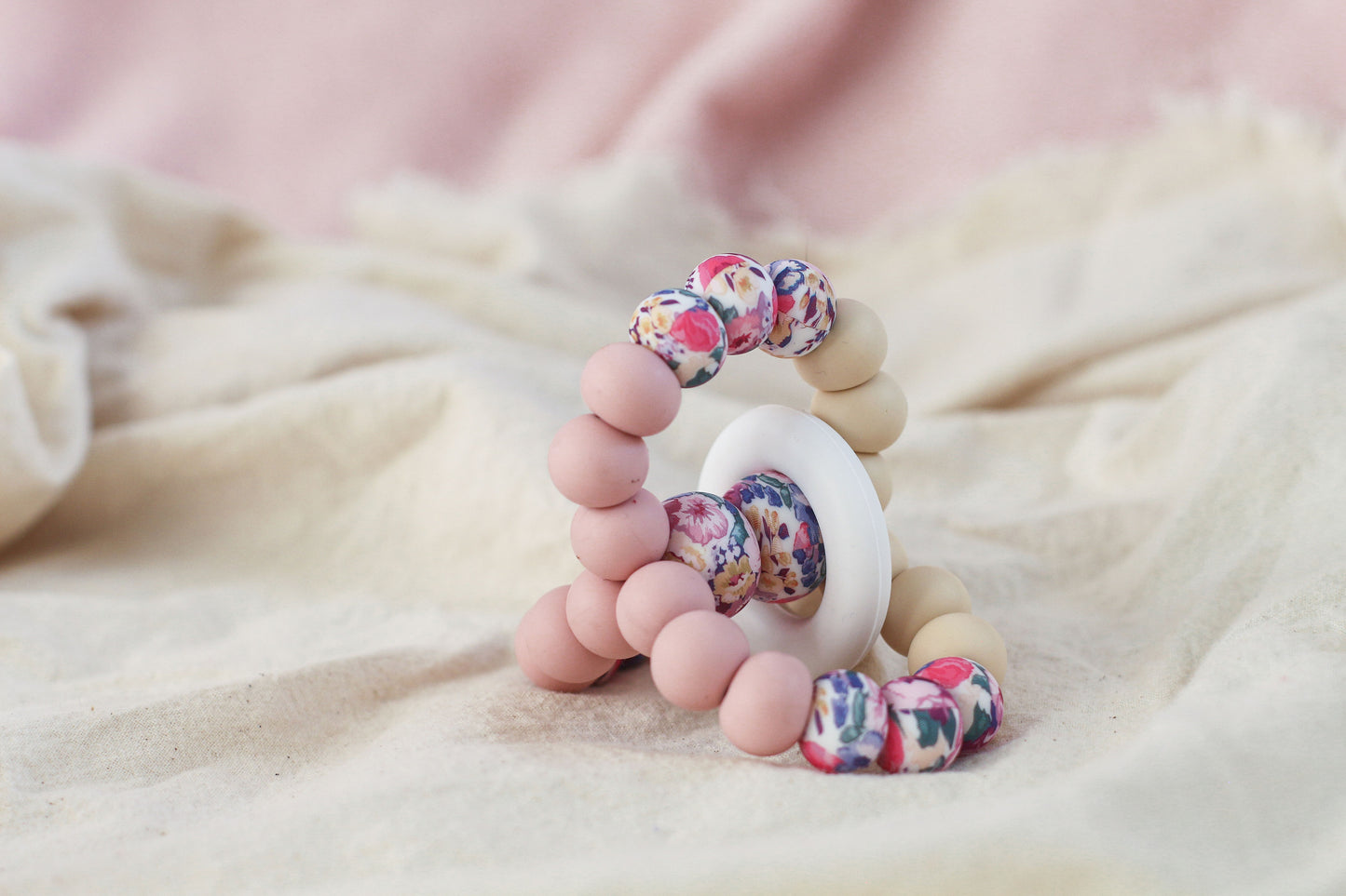 TRIPLET TEETHING TOY Roses