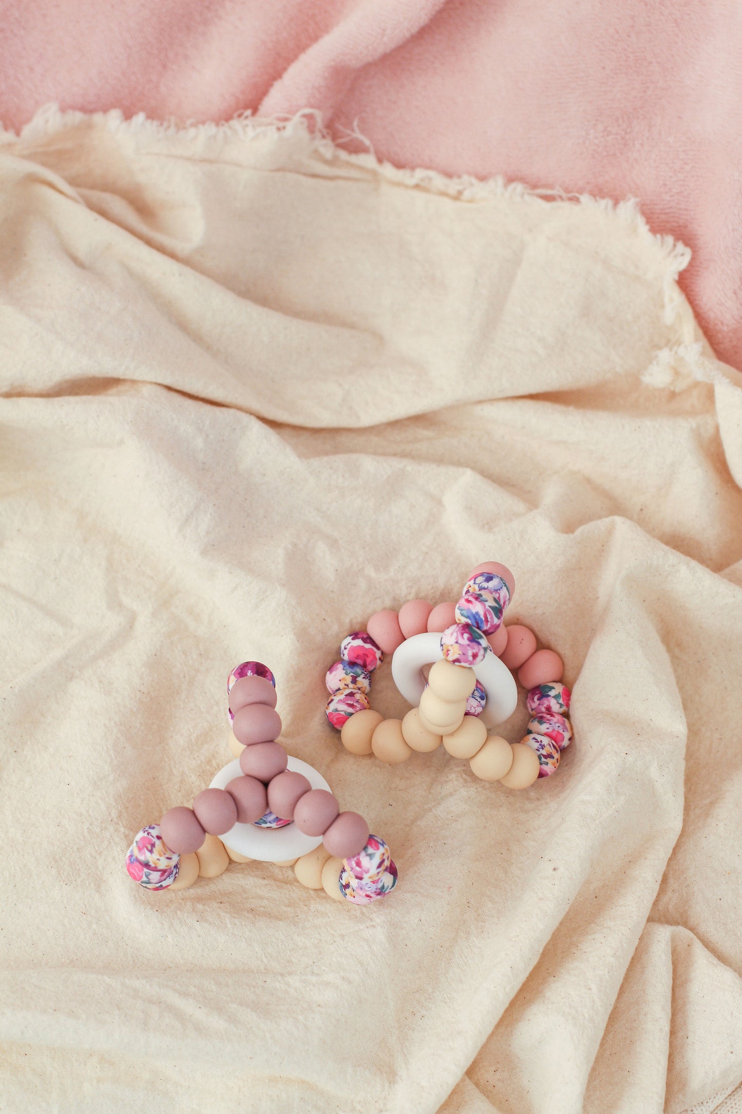 TRIPLET TEETHING TOY Roses