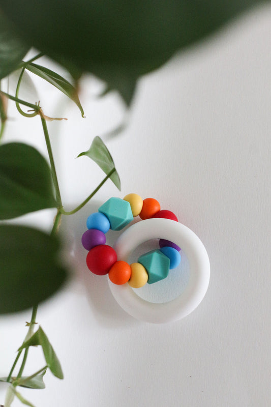 GLACIAL TEETHING TOY Bright Rainbow